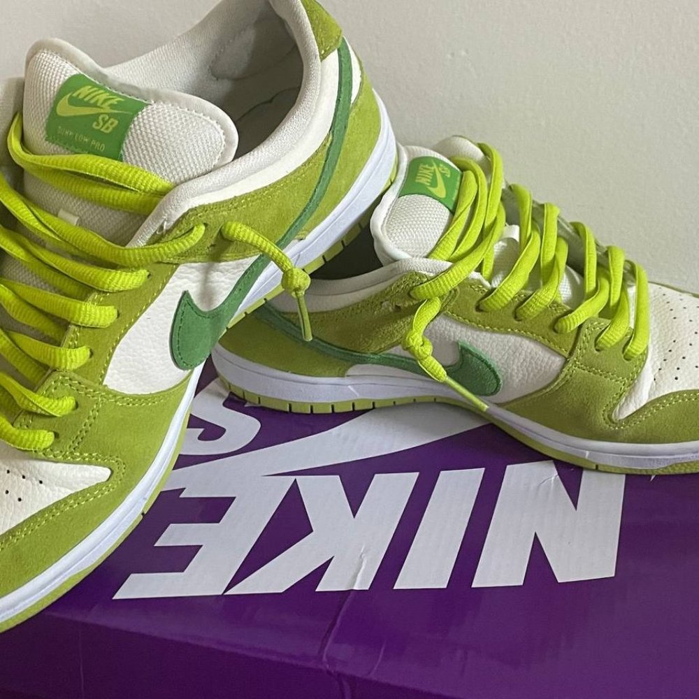 Nike SB Green Apple